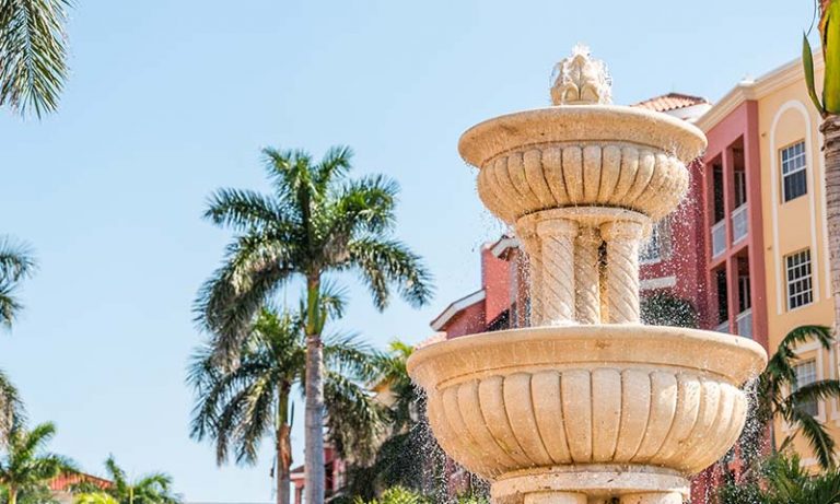 bayfront-south-naples-plaza
