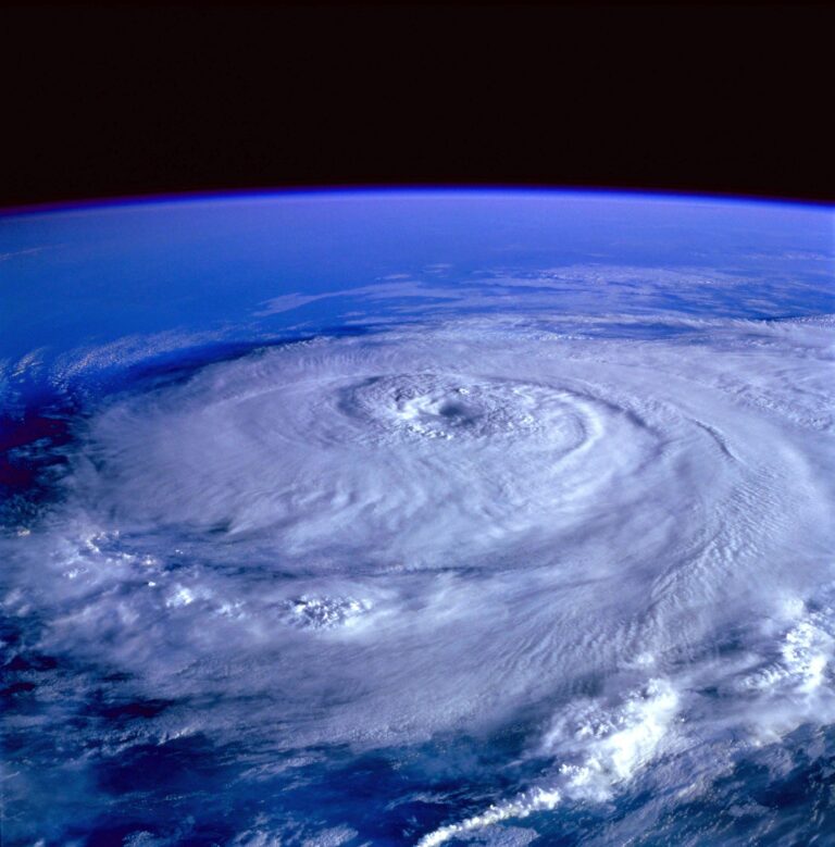 Naples Florida Realtor Offers Hurricane Season Advice - Courtesy of Pexels
