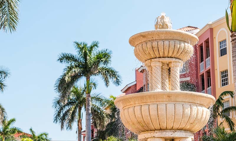 bayfront-south-naples-plaza