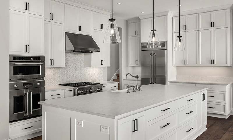 naples-square-condo-kitchen-closeup